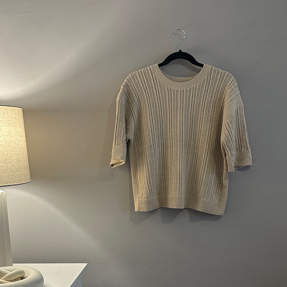 Banana Republic Women’s Cream Knit Sweater